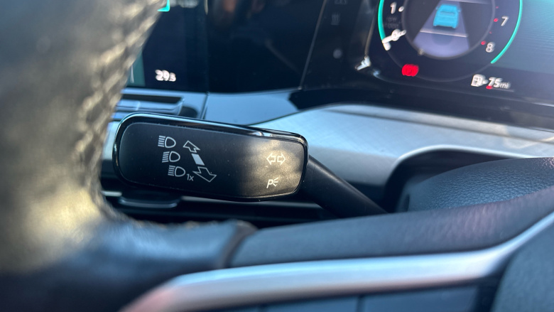 Volkswagen Golf 1.5 TSI 150 Life 5dr Petrol Hatchback